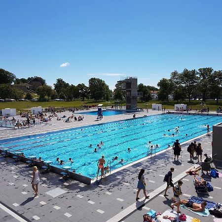 Fredrikstad Cicignon, Peaceful But Central With Garden, Parking And Long Stay Facilities Kültér fotó