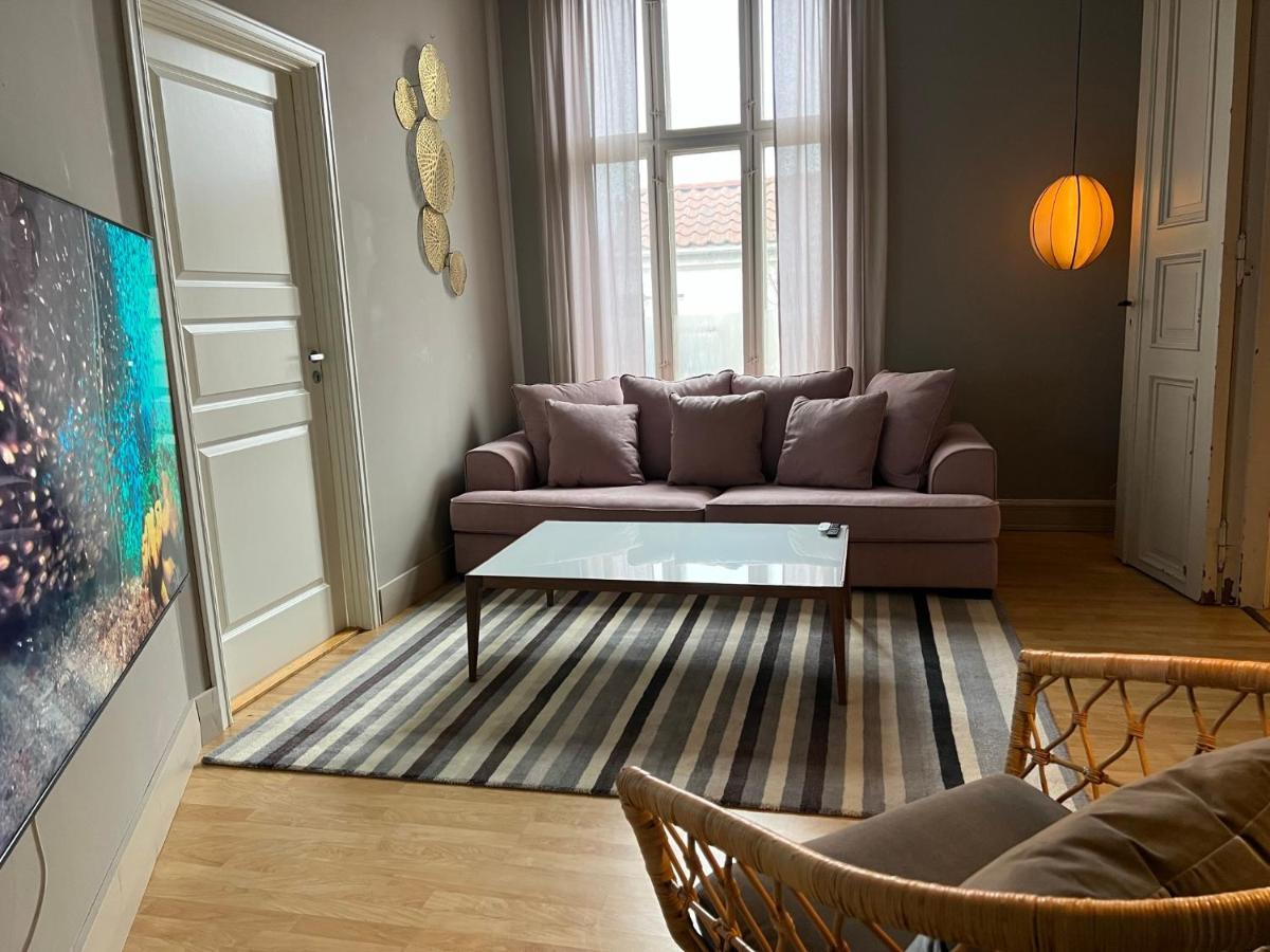 Fredrikstad Cicignon, Peaceful But Central With Garden, Parking And Long Stay Facilities Kültér fotó